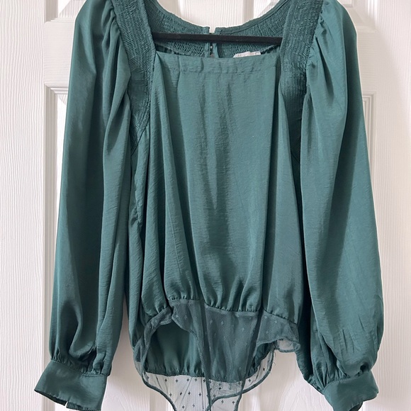 Tops - Wintergreen Silk Blouse